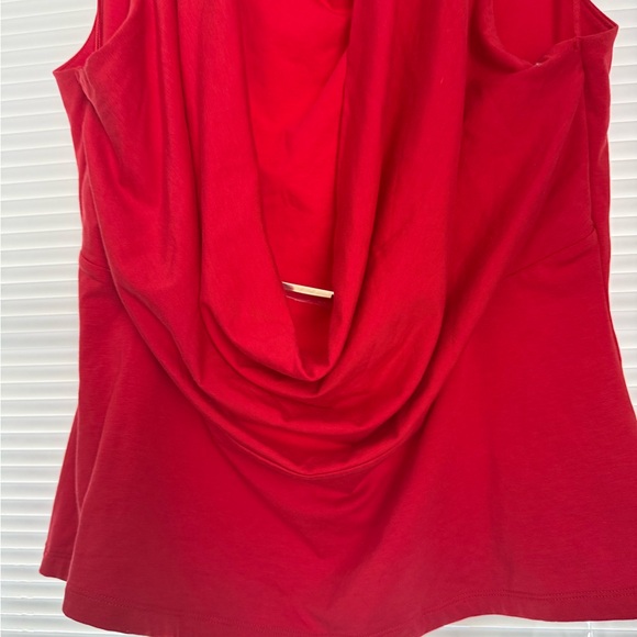 Abercrombie Sleeveless Hardware Back Top - Picture 2 of 4